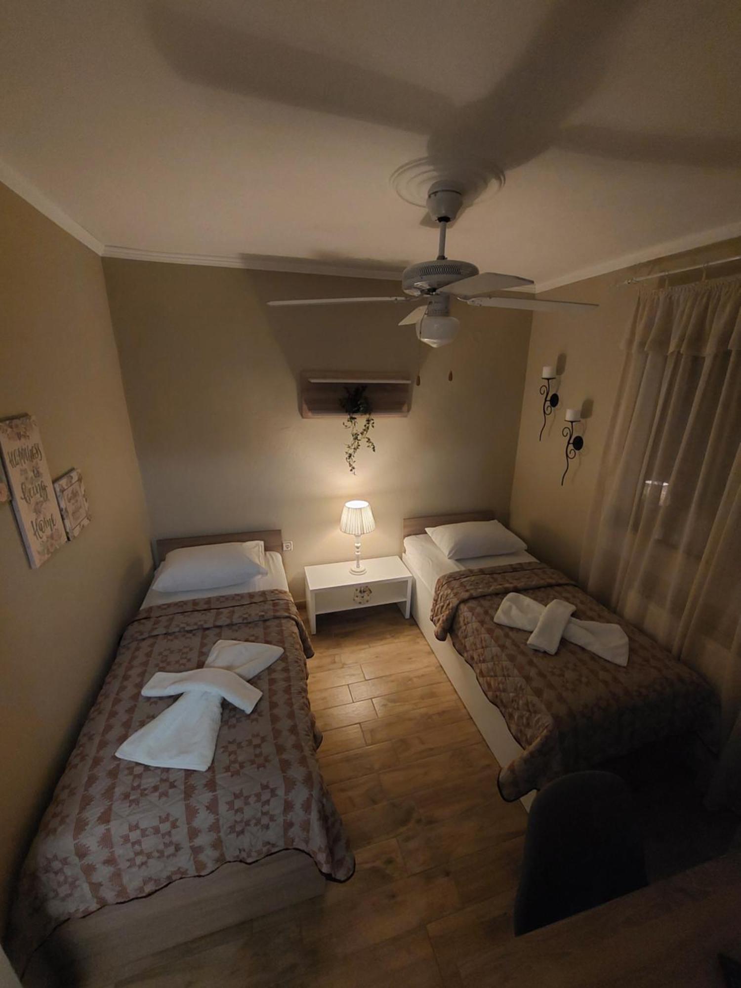 Villa Alice'S Art House Kavala Exterior foto